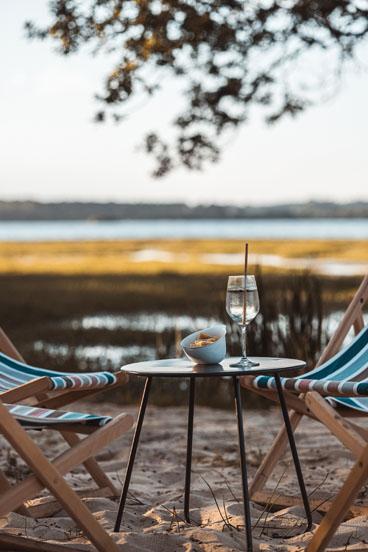 Dans les landes se cache un ravissant bar à champagne ouvert de juin à septembre